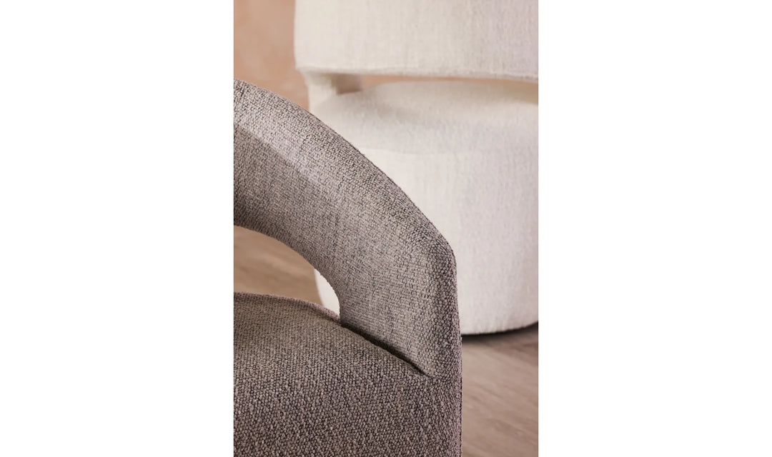 Barrow Rolling Dining Chair